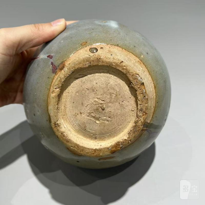 明代 钧窑天蓝釉紫斑四系罐 - 图6